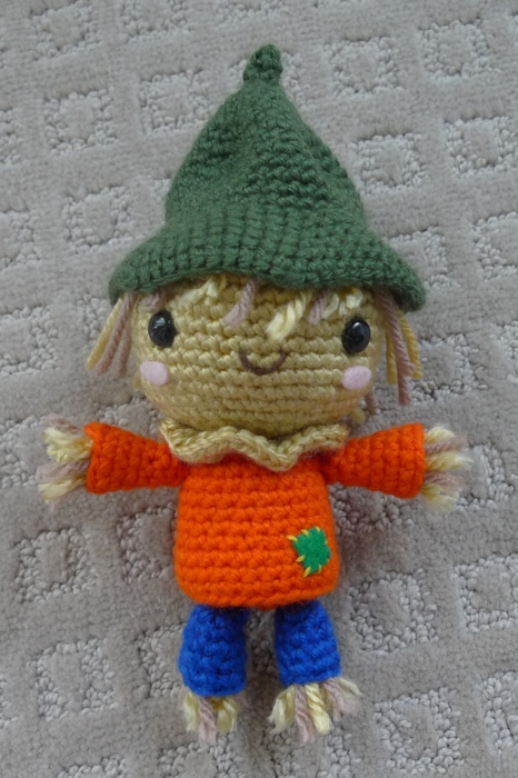 Crochet Amigurumi Scarecrow