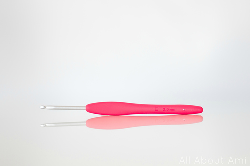 Clover Crochet Hook -  UK