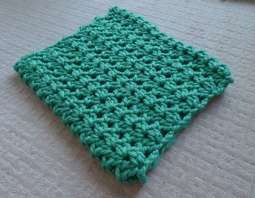 Round Shell Stitch Cowl