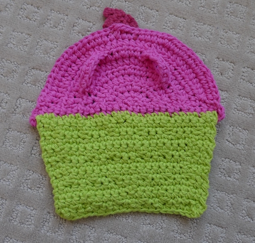 Cupcake Bib/Dishcloth - All About Ami