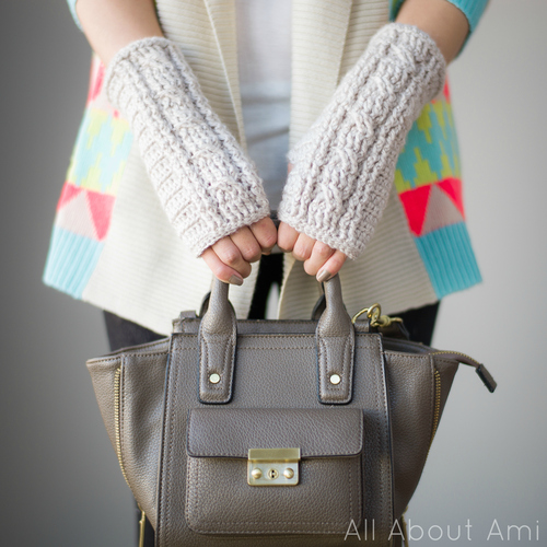 Crochet Cabled Wristwarmers