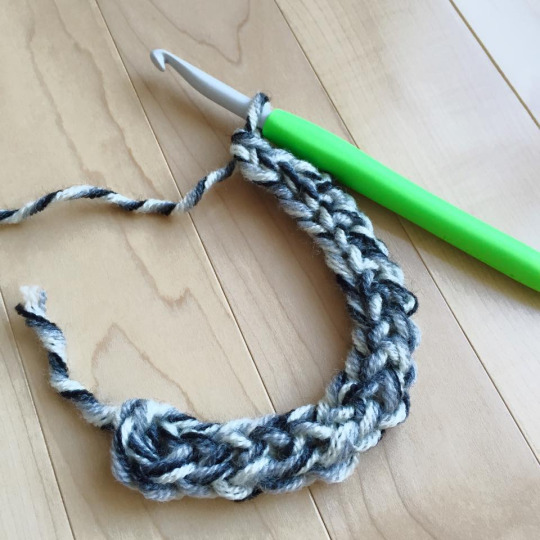 Clover Amour Jumbo #Crochet Hooks Giveaway! - moogly