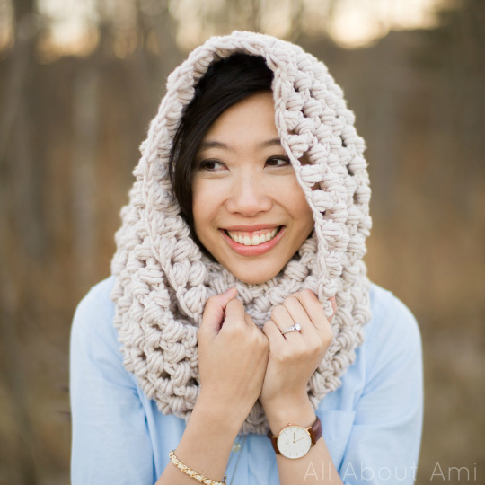 Jumbo Puff Stitch Cowl