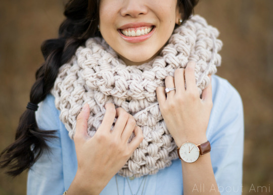 Jumbo Puff Stitch Cowl