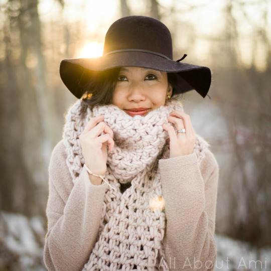 Crochet Moss Fringe Scarf