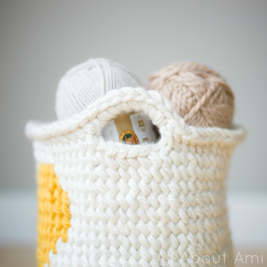 Chunky Crocheted Basket - All About Ami