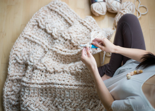 Mocha Colored Acrylic Yarn Crochet Cable knit -   Crochet blanket  , Crochet for beginners blanket, Crochet cable