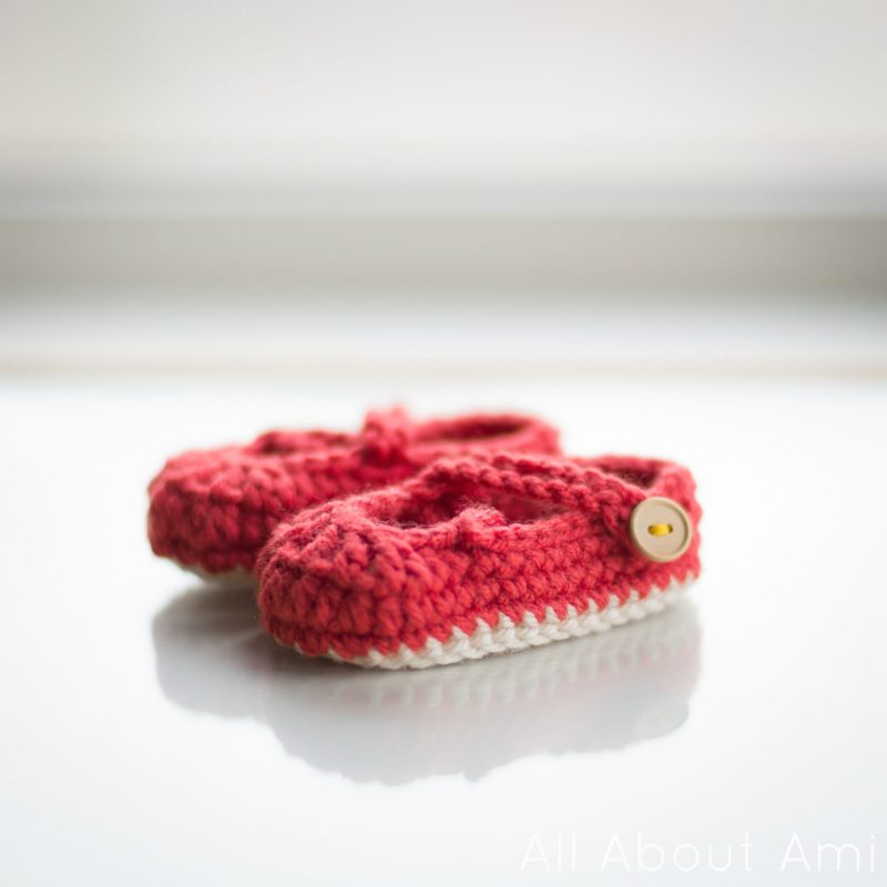 Crochet Baby Mary-Janes