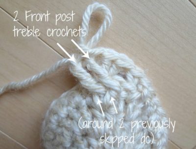 Crochet Cabled Mittens