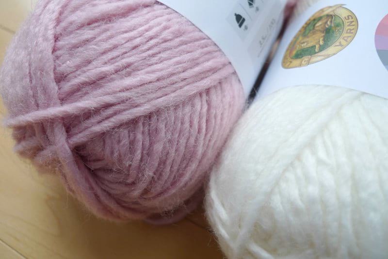 New Basic 175 Yarn - Peony & Cream