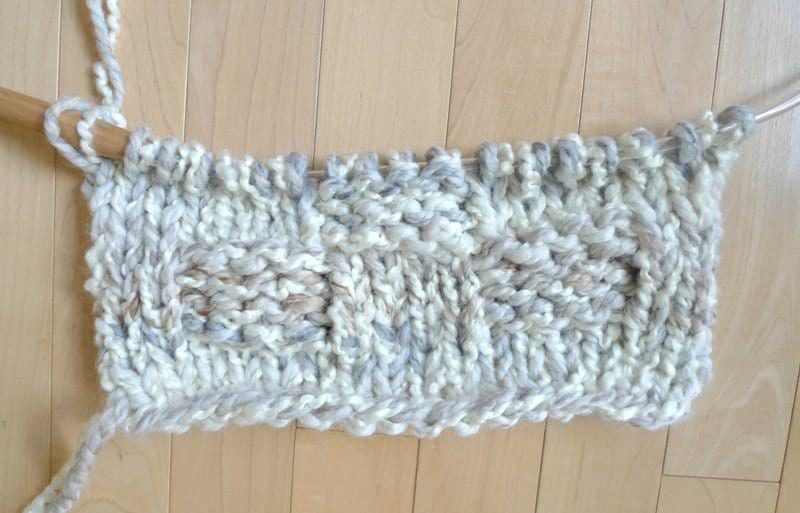 Chunky Ribbed Knit Blanket