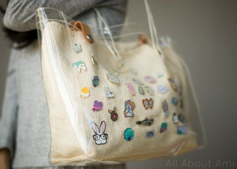 Knit Enamel Pin Display Bag