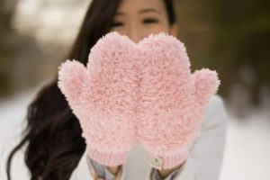 Crochet Faux Fur Mittens