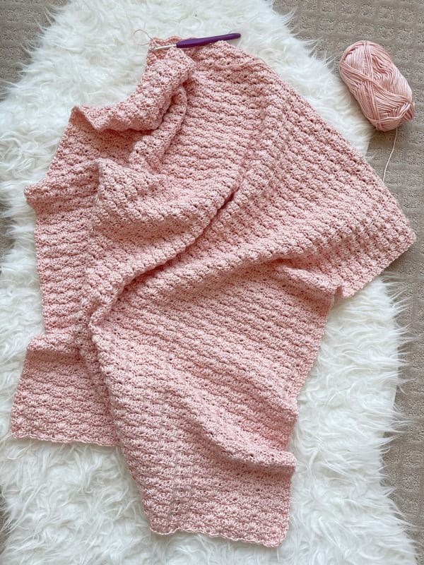 Dainty Shells Crochet Baby Blanket