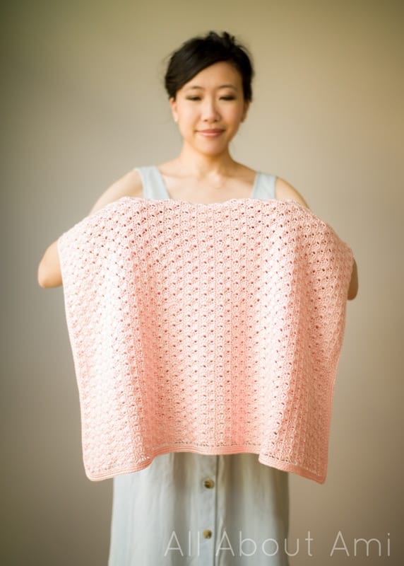 Dainty Shells Crochet Baby Blanket