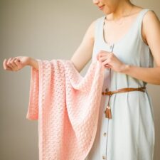 Dainty Shells Crochet Baby Blanket