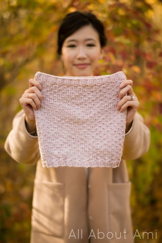 Worsted Weight Dotty Cowl Pattern