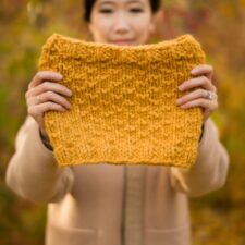 Chunky Dotty Cowl Pattern