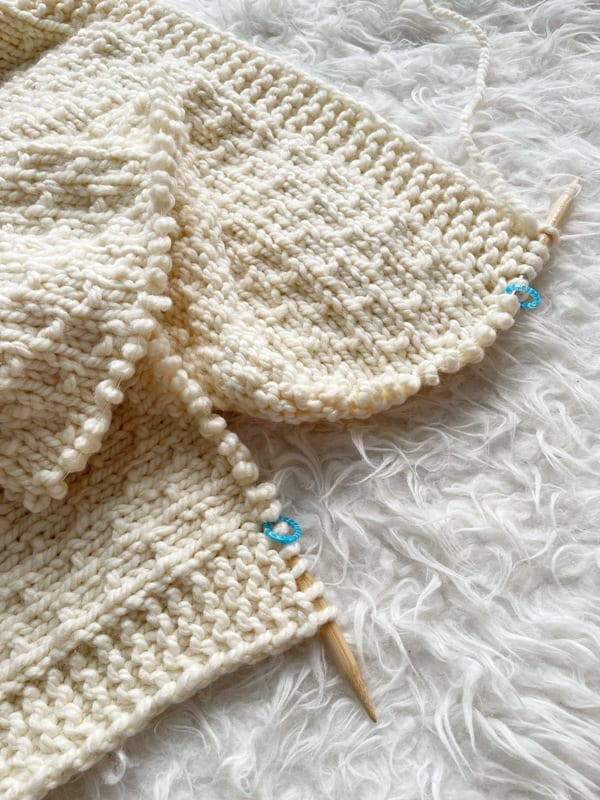 Chunky Dotty Blanket Knit Pattern